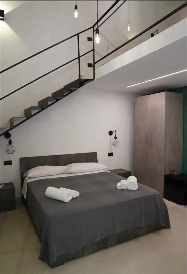 B&B Vittoria Наполи Екстериор снимка