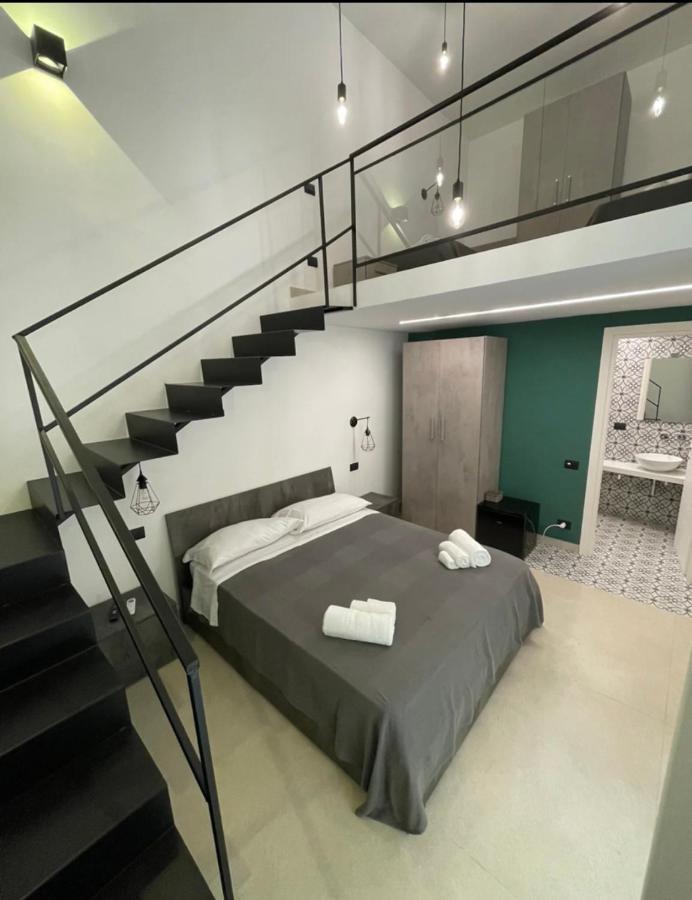 B&B Vittoria Наполи Екстериор снимка